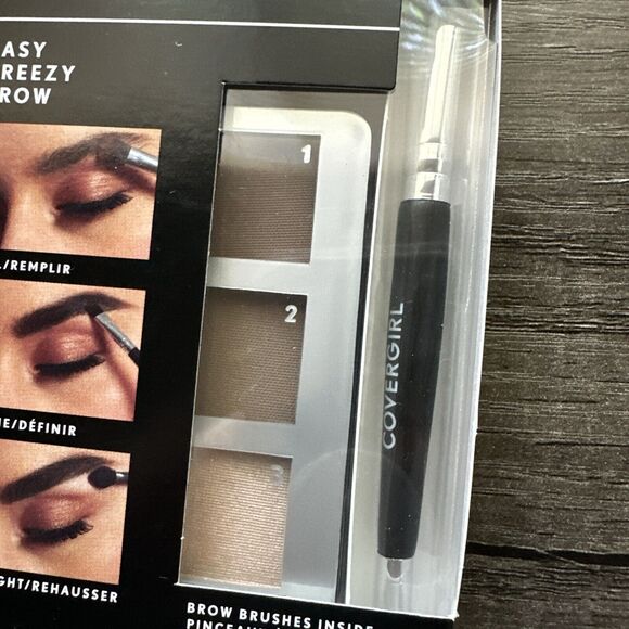 CoverGirl Easy Breezy Brow Powder Kit, Rich Brown‎ 705, 0.14 oz - Picture 2 of 5